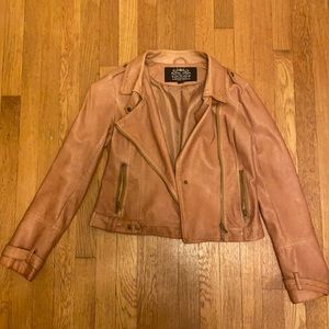 Women’s medium faux leather jacket